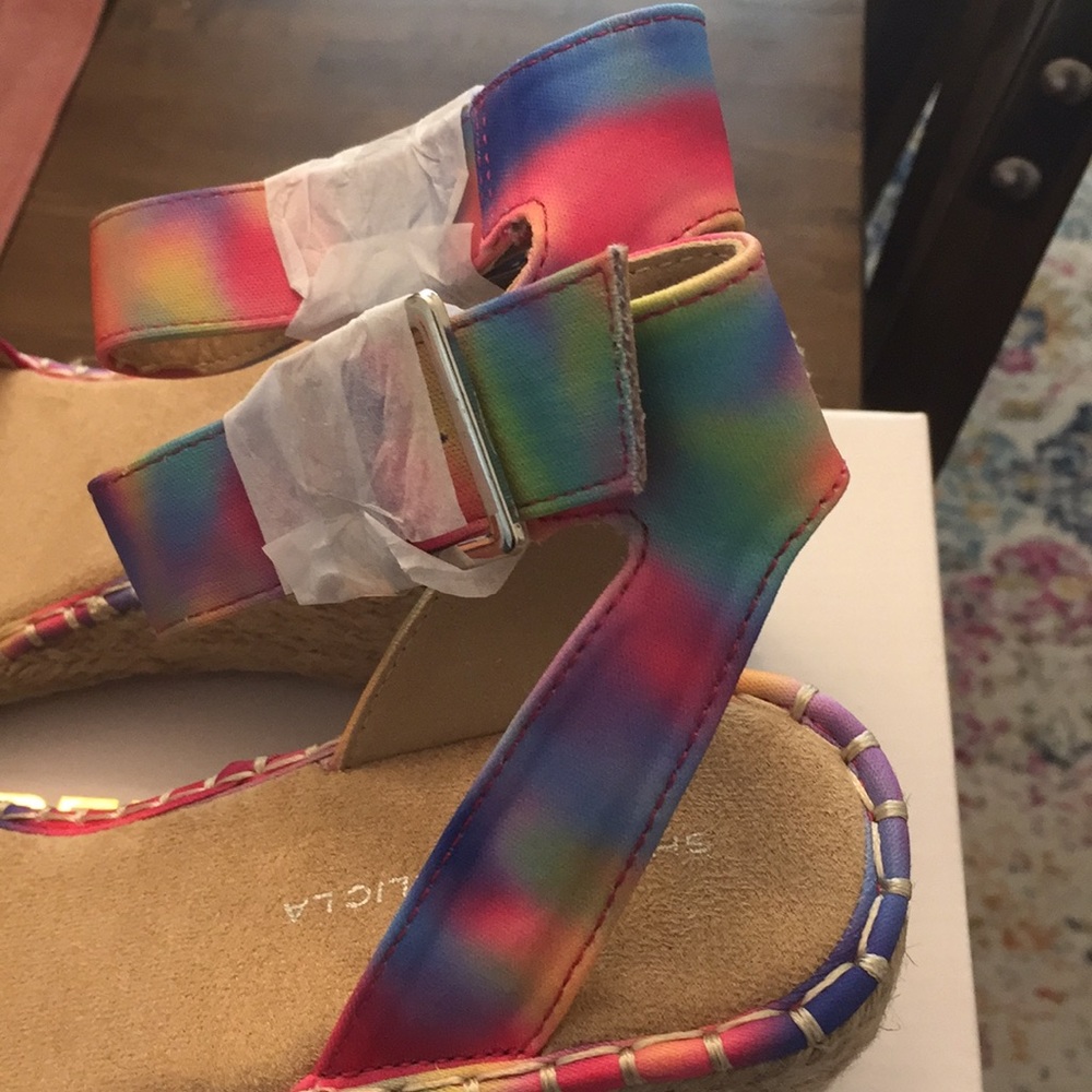 Pink espadrilles - Picture 3 of 3